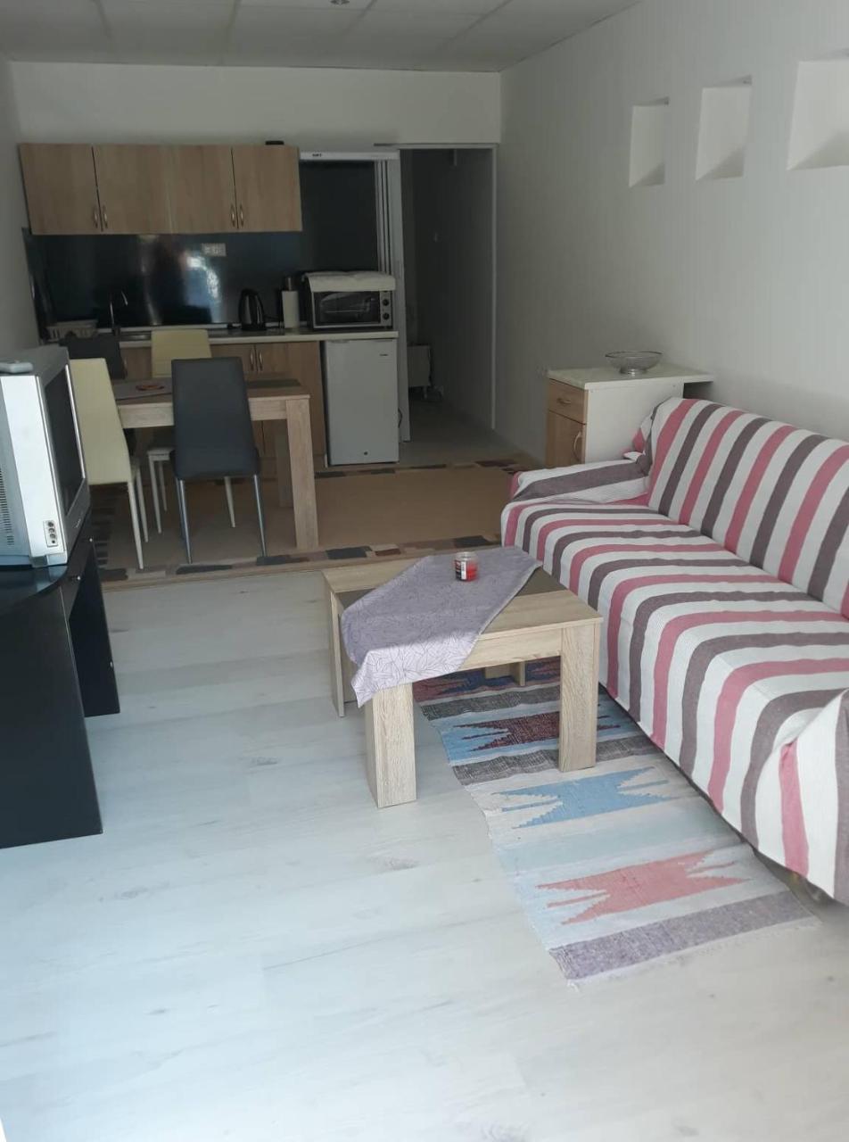 Appartement Apartman Renata à Bihać Extérieur photo