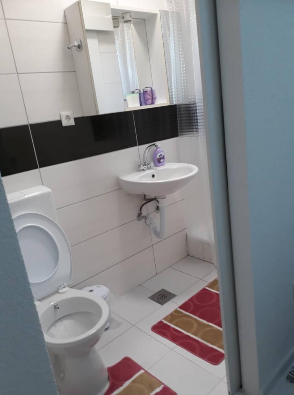 Appartement Apartman Renata à Bihać Extérieur photo